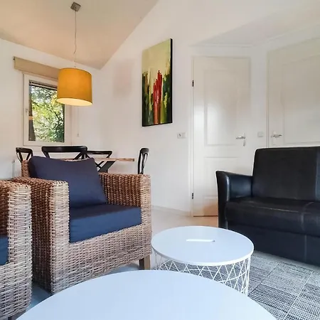 בית נופש Beautiful In With Kitchen פורדן